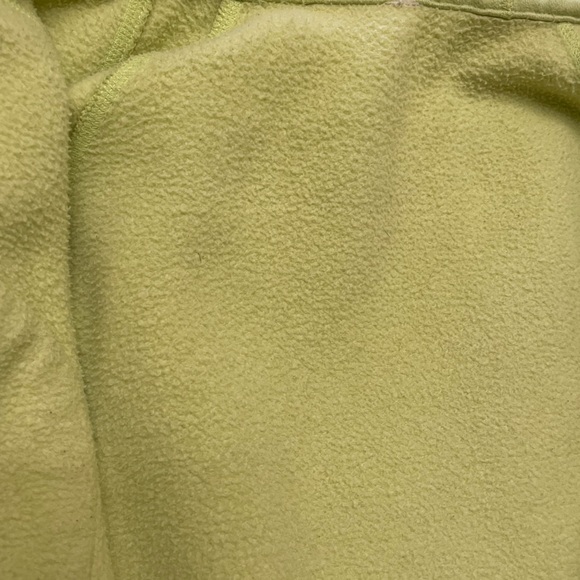 Lululemon lime green Scuba Hoodie. Hip length Front closure. Front side pockets - Picture 6 of 12